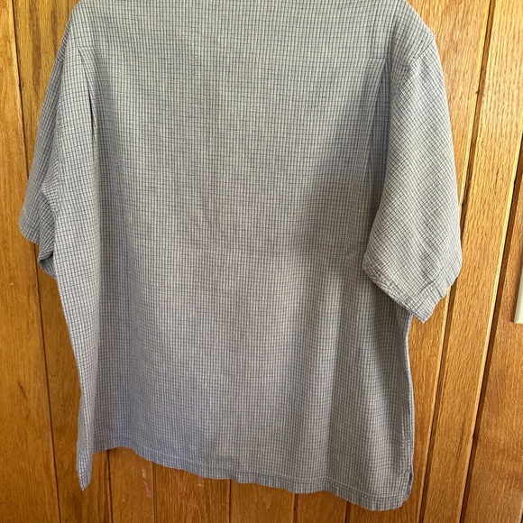 Men’s Patagonia short sleeve 3 button polo - Picture 3 of 3